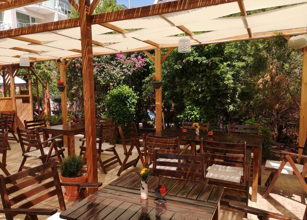 Tropics Hotel Sveti Vlas Exteriér fotografie