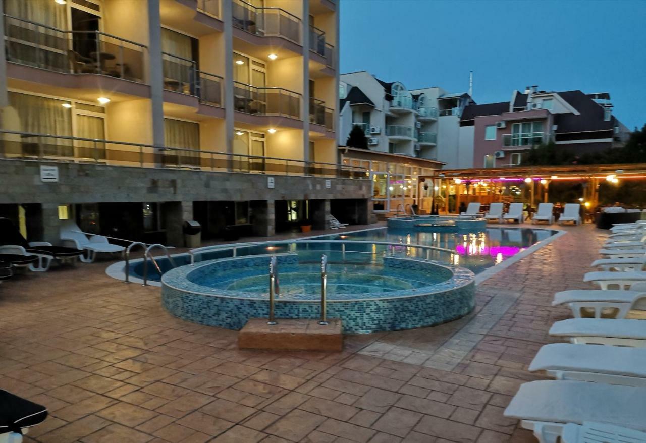 Tropics Hotel Sveti Vlas Exteriér fotografie