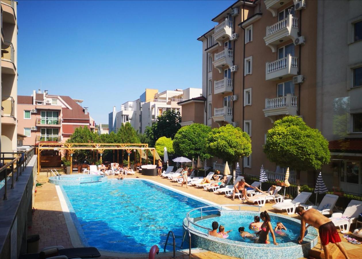 Tropics Hotel Sveti Vlas Exteriér fotografie